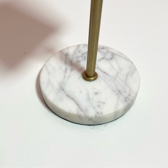 Chic glam modern gold and marble picture frame by Lauren Conrad - Picture 5 of 5